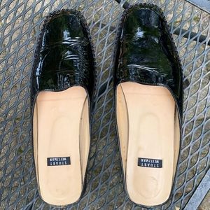 Stuart Weitzman women’s black patent 7AA slip ons
